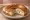 Ka'ak b'Jibneh (كعك بالجبنة): an illustration of the sandwich.