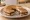 Ka'ak b'Nutella (كعك بالنوتيلا): an illustration of the sandwich.