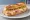 Sandwich Ch'ti: an illustration of ham, butter, onion and pepper on baguette.