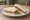 Sándwich de Dulce de Leche: an illustration of butter on white bread.