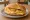 Sandwich me Omeleta: an illustration of egg and butter on bread.