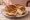 Simit Kaşar: an illustration of the sandwich.